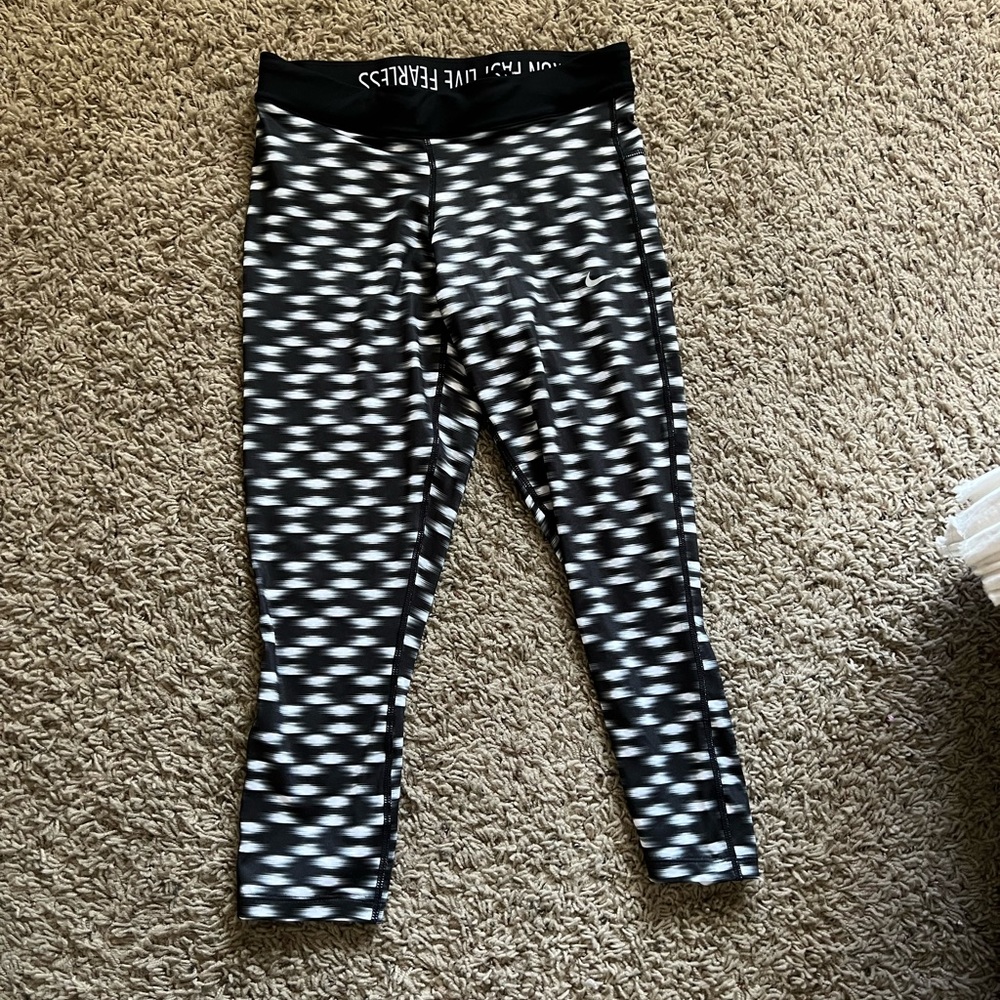 Nike yoga pants